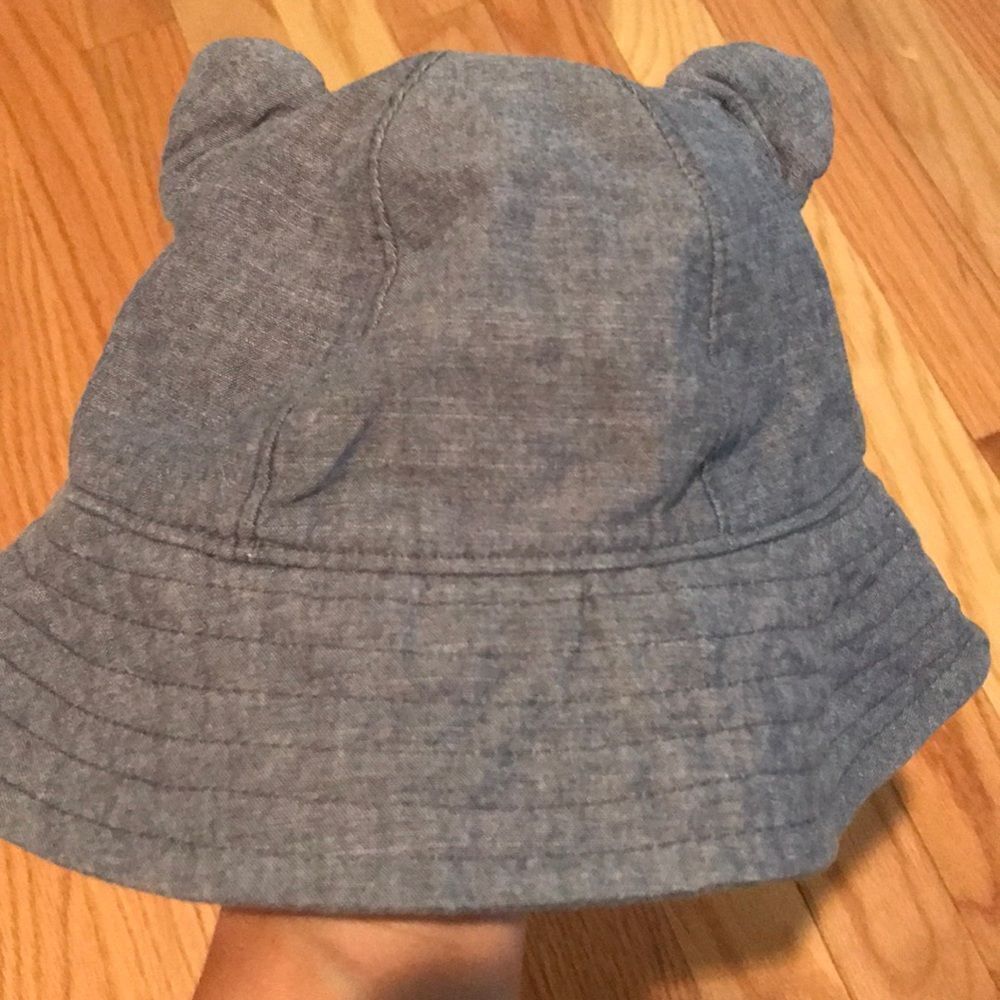 Gap hat - Picture 2 of 3